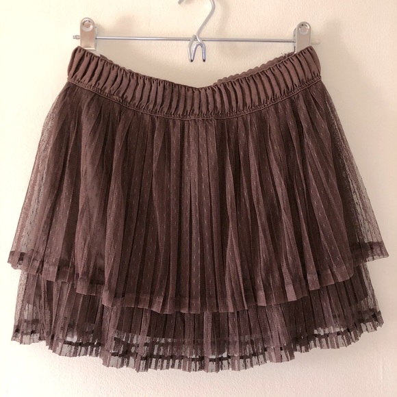 hazel Dresses & Skirts - Mini brown chiffon layered size 2 skirt.